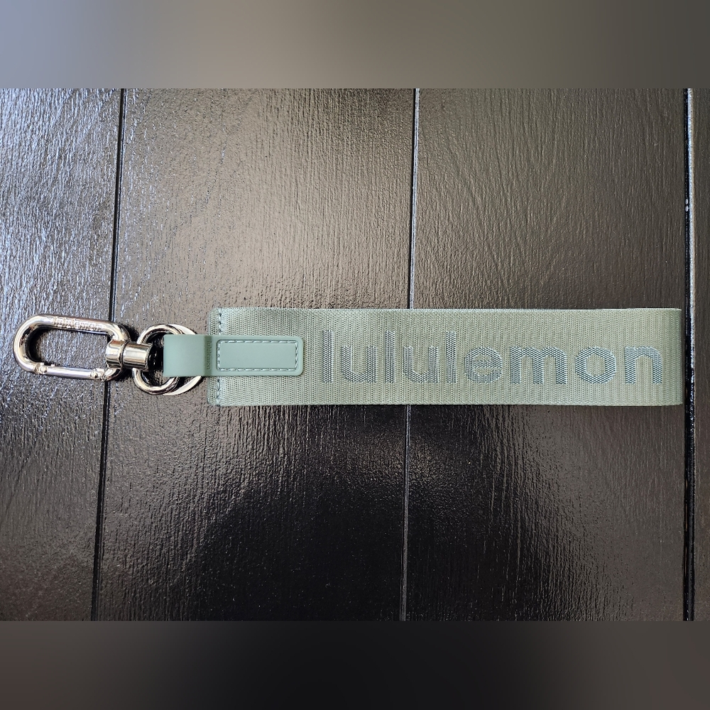 Lululemon Gray/Green Never Lost Keychain